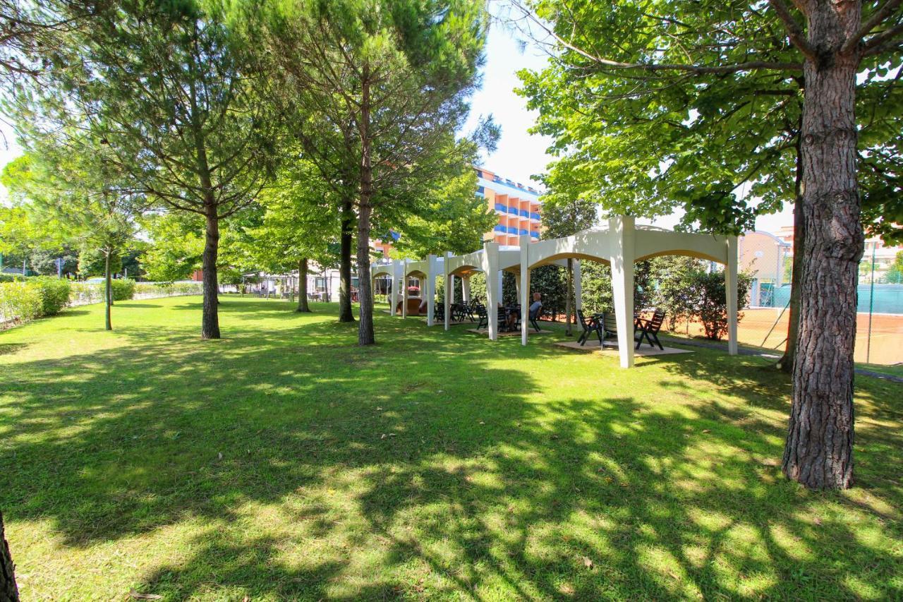 Grand Hotel Esplanada Bibione Eksteriør billede