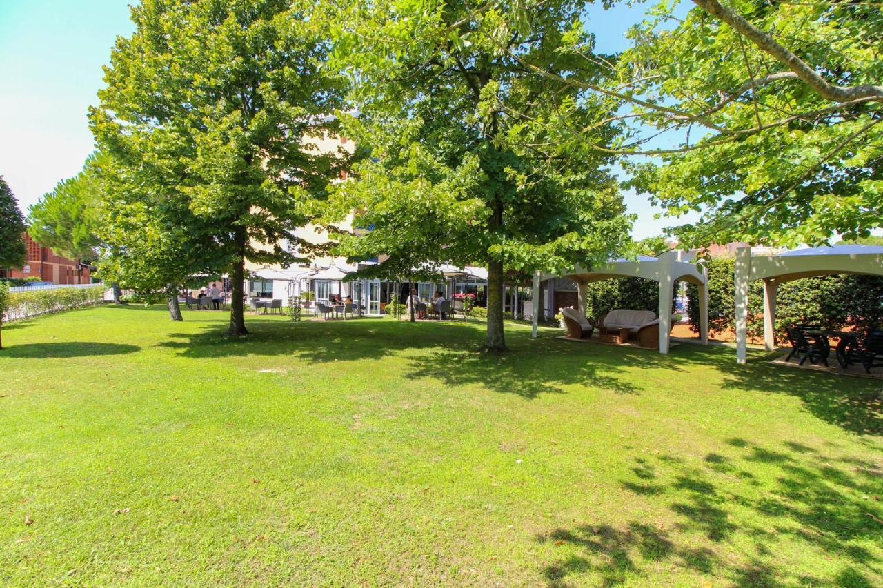 Grand Hotel Esplanada Bibione Eksteriør billede